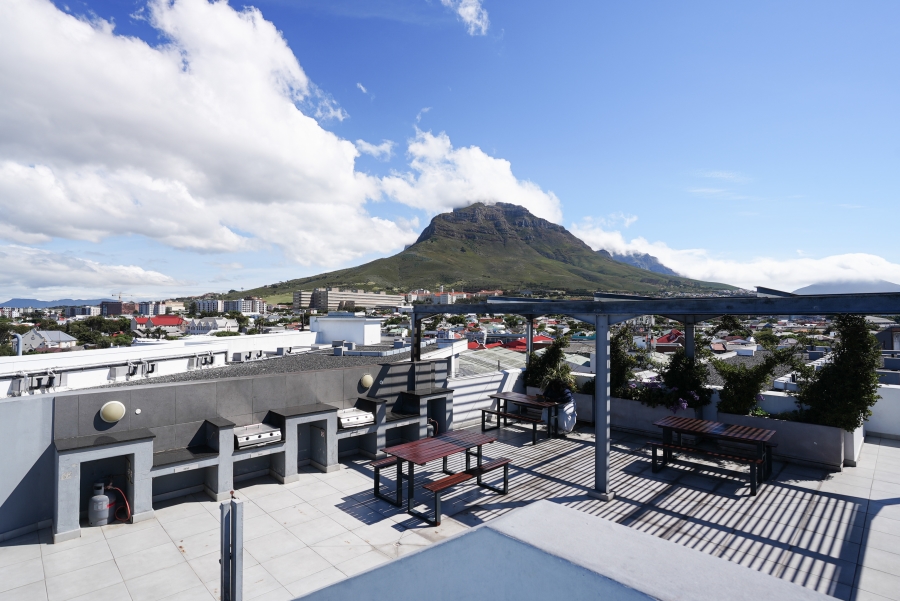 2 Bedroom Property for Sale in Observatory Western Cape